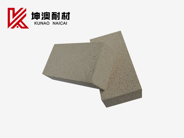 聚輕高鋁磚